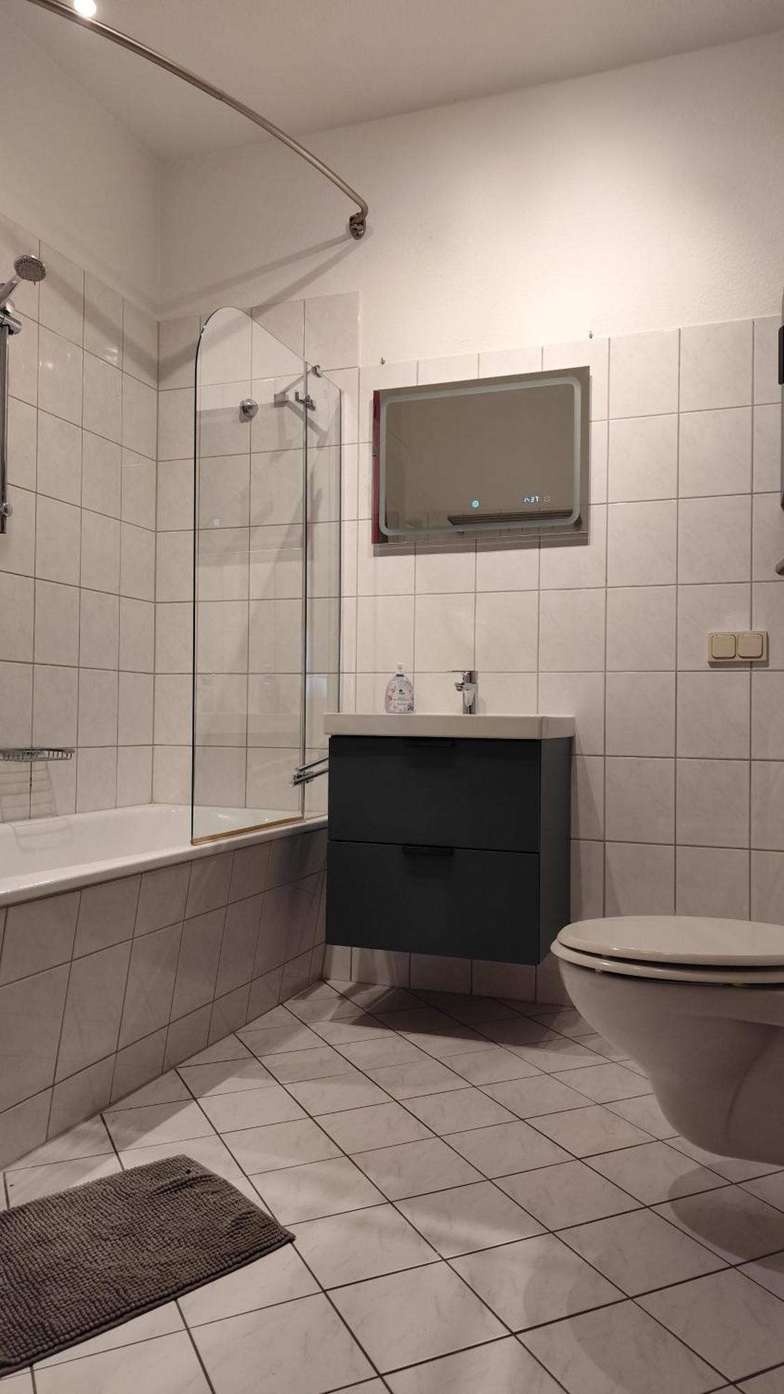 Gaeste- Und Ferienwohnung Glaeser Цвікау Екстер'єр фото